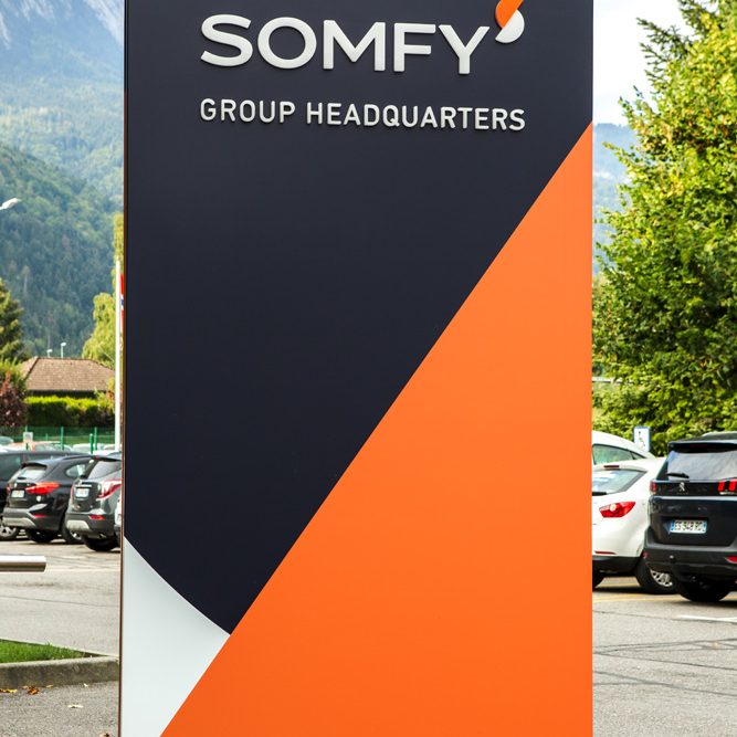 Totems-montfort-SOMFY INT TOTEM